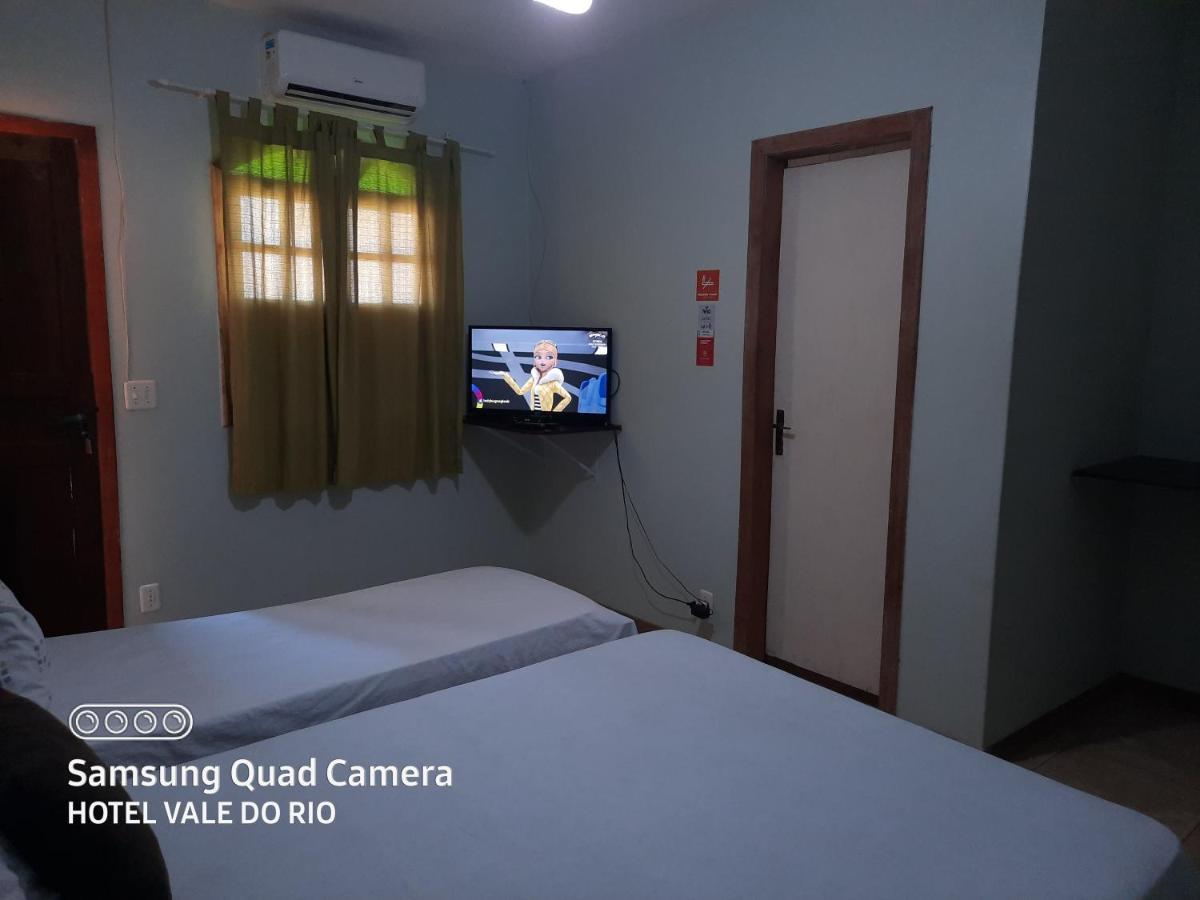 Hotel Vale Do Rio Трес-Мариас Экстерьер фото